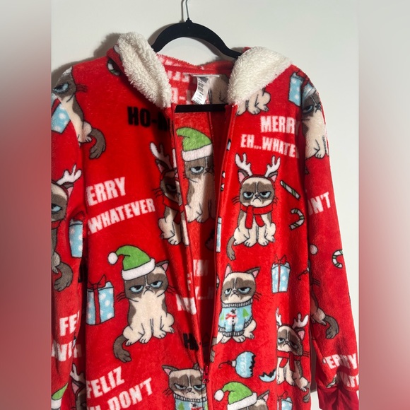Grumpy Cat Hooded Union Suit Pajamas Women’s L Christmas Cozy Zip One-Piece - Picture 5 of 6